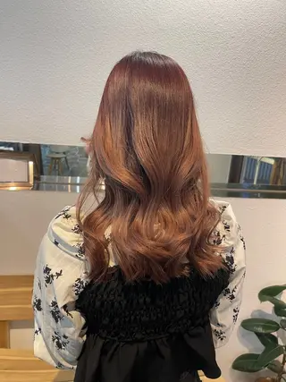 セミロング カラー 髪質改善美容室Flat.千葉所属・トゥサリ/ 海外ヘア/レイヤーのヘアスタイル