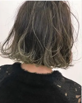 ショート カラー ケア剤オタク×海外 ヘア長谷川裕起のヘアスタイル