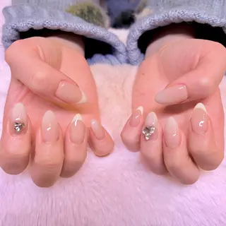 ネイル nail salon e'mu💐のネイルデザイン