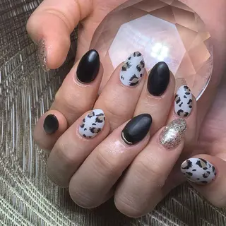 ネイル καρδιά -ｶﾙﾃﾞｨｱ-のネイルデザイン