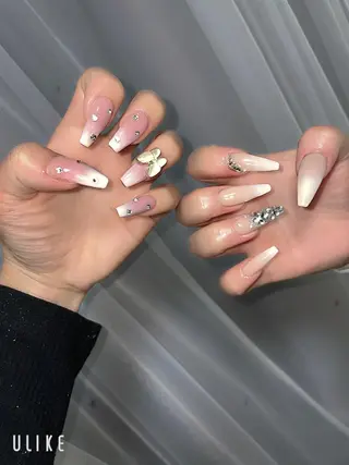 ネイル 高草木 桃香のネイルデザイン