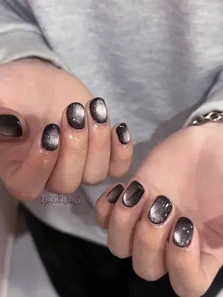 ネイル Dark Honey Susuのネイルデザイン