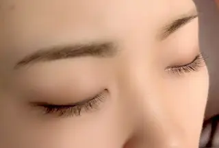 アイブロウ brow bar tokyo所属・brow bar tokyo【乃木坂】のマツエク・マツパデザイン