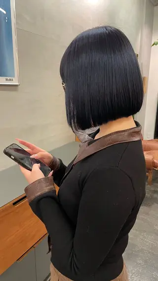 ミディアム カラー 都築 あんずのヘアスタイル