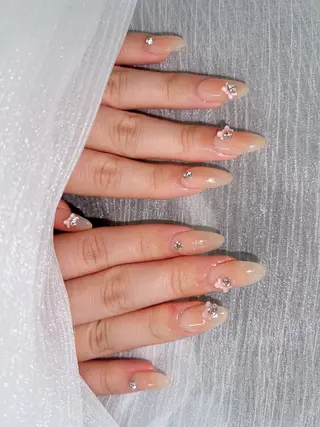 ネイル CHER NAIL(シェルネイル)所属・cher loydのネイルデザイン