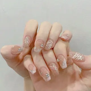 ネイル D-BEAUTY Nailsalonのネイルデザイン