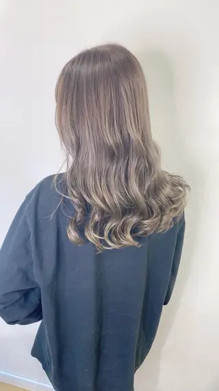 ロング カラー vifkrone所属・心斎橋ダブルカラー ⭐️カラー　タカヤマのヘアスタイル