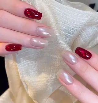 ネイル RAFFINE haru🦋🩵のネイルデザイン