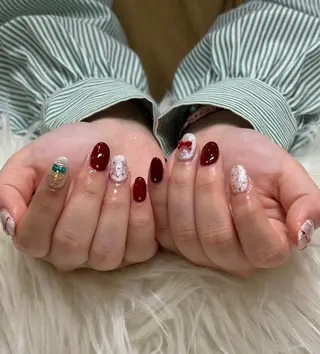 ネイル GO TODAY シェアサロン 渋谷Orla店所属・シオリ ⪩⪨のネイルデザイン