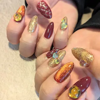 ネイル ｱｲﾗｯｼｭ ﾈｲﾙ ｻﾛﾝ つけるのマツエク・マツパデザイン