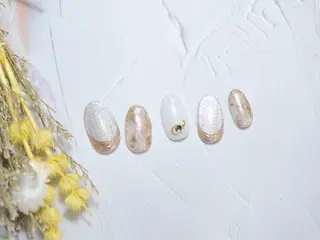 ネイル REMIA湘南台所属・REMIA 佐藤のネイルデザイン