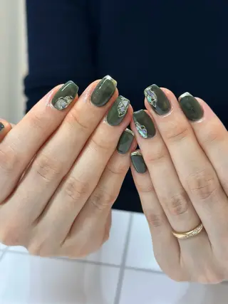 ネイル Elegancia. Hiromiのネイルデザイン