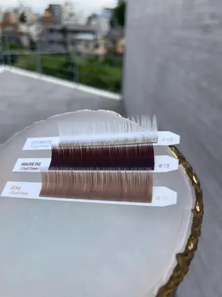 セミロング パーマ ヘアアレンジ メンズ キッズ ネイル マツエク・マツパ アイブロウ 𓊆ᶠᵉᵉʸ𓊇 ᶜᴴᴵᴴᴬᴿᵁのマツエク・マツパデザイン