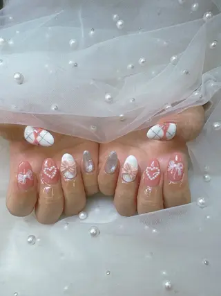 ネイル クイーンズネイル銀座所属・Queeens nailのネイルデザイン