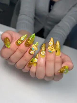 ネイル Nail Salon L'arc所属・💊大阪/心斎橋 moni🧠のネイルデザイン