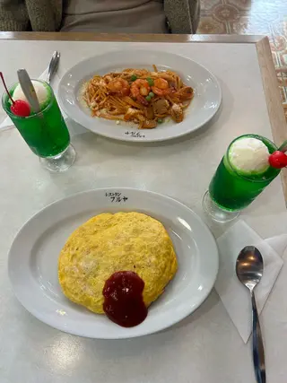 GO TODAY SHAiRE SALON Vellmie店所属・吉祥寺kasumi 🌛eye/browのマツエク・マツパデザイン