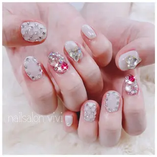 ネイル ＶＩＶＩ nailsalonのネイルデザイン