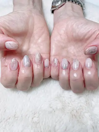 ネイル 岩山 直子のネイルデザイン