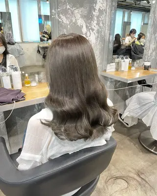 セミロング カラー パーマ ヘアアレンジ メンズ 僕なら縮毛矯正してて もブリーチできますのヘアスタイル