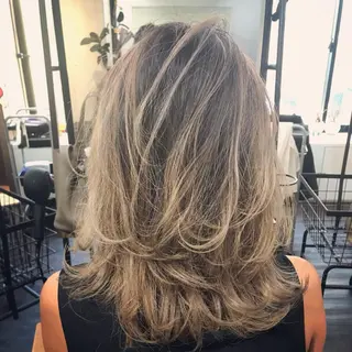 ミディアム 家田 竜のヘアスタイル