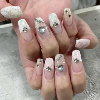 ネイル 東 千夏のネイルデザイン