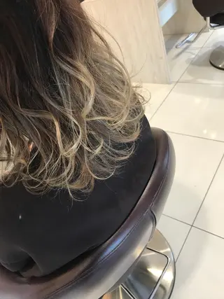 カラー 豊田 恭平のヘアスタイル