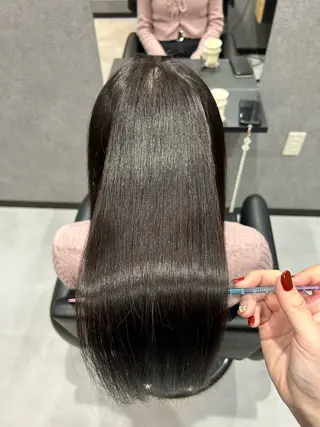 ロング カラー 佐野 彩音のヘアスタイル