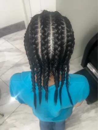 ロング レイヤー／マツエク 💋𝑨𝑵𝑵𝑨のヘアスタイル