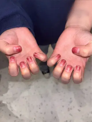 ネイル earth 粕谷美璃のネイルデザイン