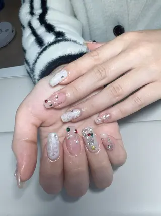 ネイル AngelChris ビューティーサロンのネイルデザイン