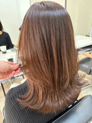 セミロング カラー 🥀韓国ヘア🥀 宮津真菜のヘアスタイル