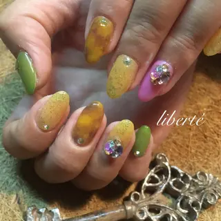 ネイル liberté (リベルテ)のネイルデザイン