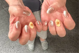 ネイル NAIL Salon IP所属・長谷川 奈緒美のネイルデザイン