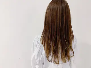 ロング カラー タカハシ ハヤトのヘアスタイル