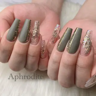 ネイル Aphrodite パラジェル認定サロンのネイルデザイン