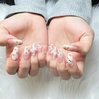 ネイル XIXI ネイルのネイルデザイン