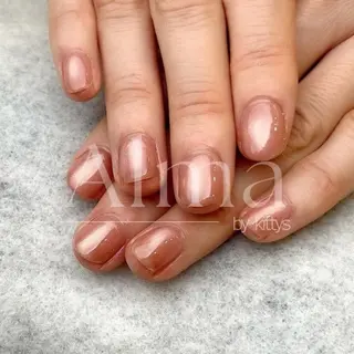 ネイル Alma by kittys 谷保店所属・Alma chitoseのネイルデザイン