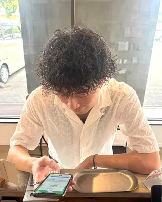 パーマ メンズ 小木曽 里華のヘアスタイル