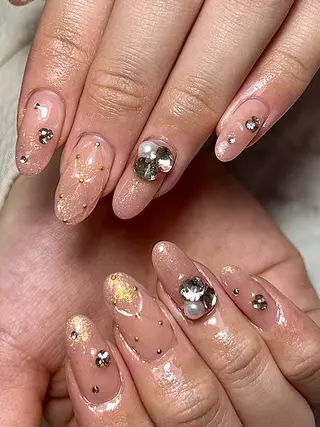 ネイル REBEST Tommyのネイルデザイン