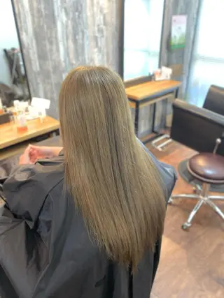 ロング カラー Lizir ルズィール所属・Luzir⭐︎ GEN⭐︎のヘアスタイル