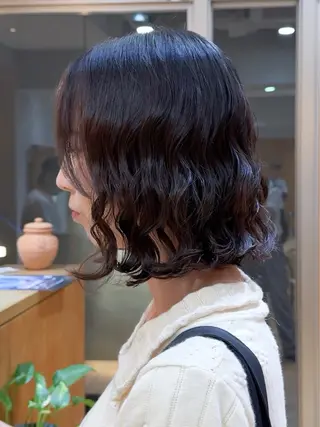 ショート カラー パーマ 大橋 芽衣のヘアスタイル