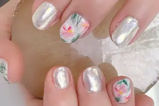 ネイル ママリンド　志村坂上店所属・しみ えんのネイルデザイン