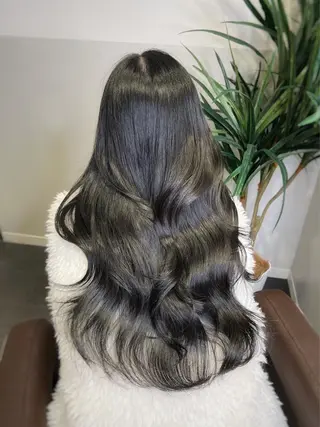 ロング カラー SALOWIN east店6F所属・TAKUMI 【美髪特化】のヘアスタイル