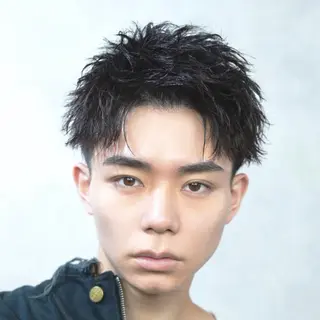 ショート パーマ メンズ メンズ専門/パーマ 束間ショートのヘアスタイル