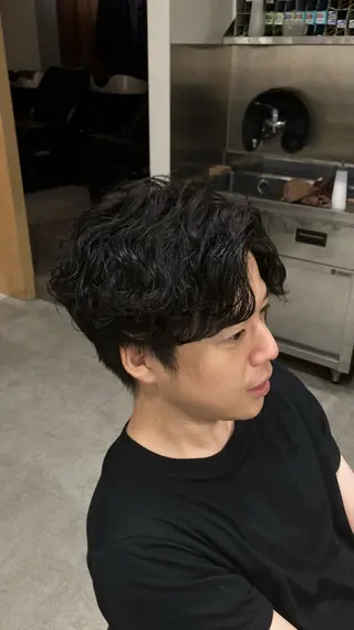 パーマ RETOUCH by fifth メンズサロン【レタッチ バイ フィフス】所属・fifth原宿 A:Ri🧸のヘアスタイル