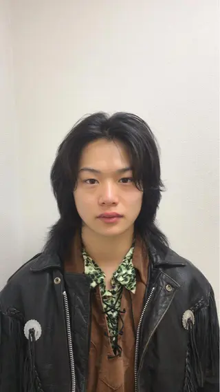 セミロング カラー ヘアアレンジ メンズ 🧸ミルクティー🧸 kousei🧸のヘアスタイル