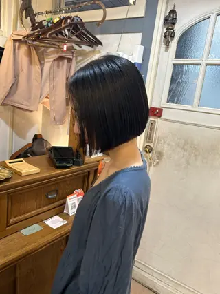 ショート パーマ BRITS 渡辺 菜々子のヘアスタイル