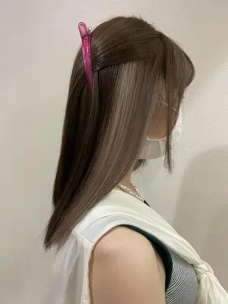 カラー kana/ ブリーチ/暖色のヘアスタイル