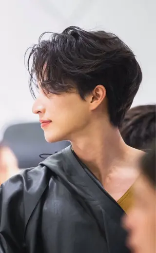 パーマ メンズ メンズセンターパート 🇰🇷wakanaのヘアスタイル