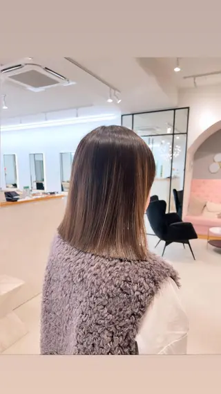 ミディアム カラー sand瀧川真平 /ショートヘア/ボブのヘアスタイル